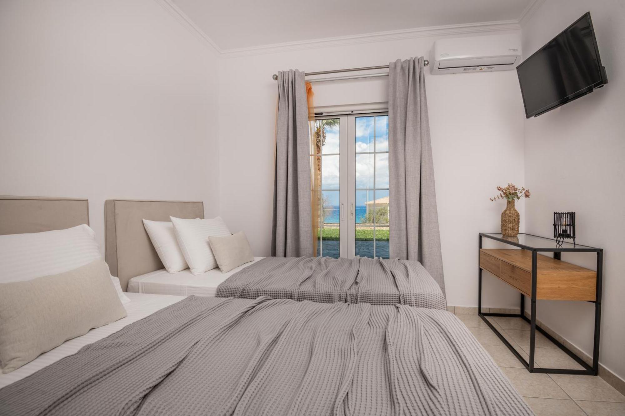 Swan Apartments Plános Zewnętrze zdjęcie